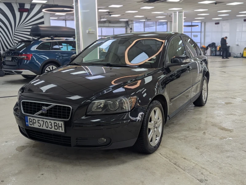 Volvo S40, снимка 1 - Автомобили и джипове - 49108231