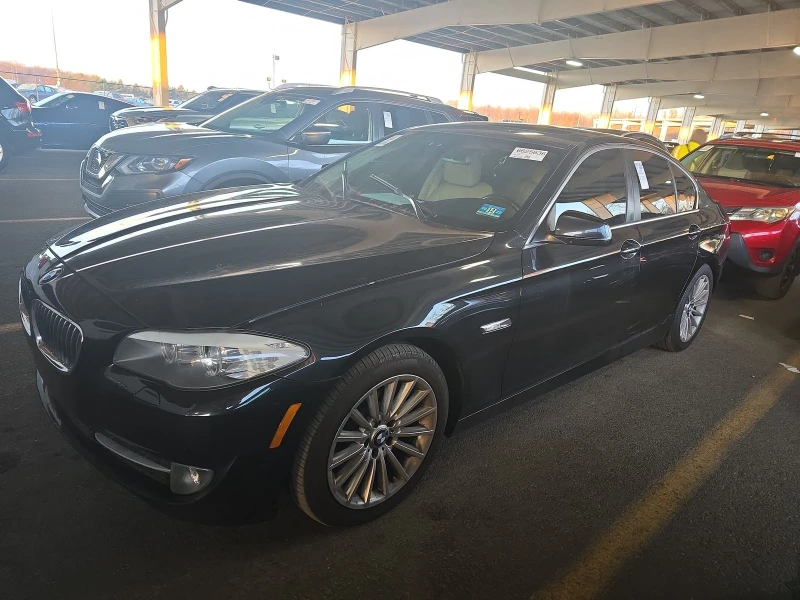 BMW 535 HiFi* HID* подгрев* keyless* пано* камера, снимка 3 - Автомобили и джипове - 48981312