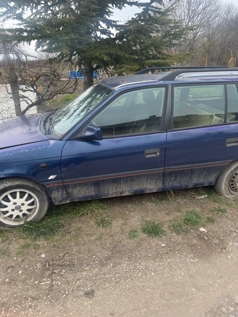 Opel Astra, снимка 4 - Автомобили и джипове - 49033922