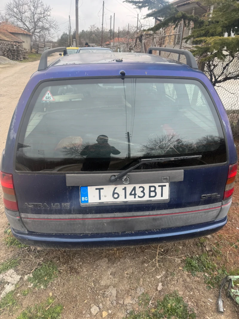 Opel Astra, снимка 3 - Автомобили и джипове - 49033922