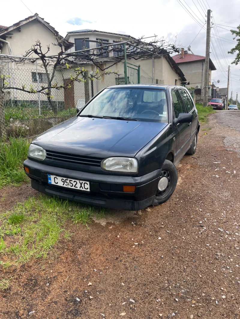 VW Golf, снимка 3 - Автомобили и джипове - 52898700