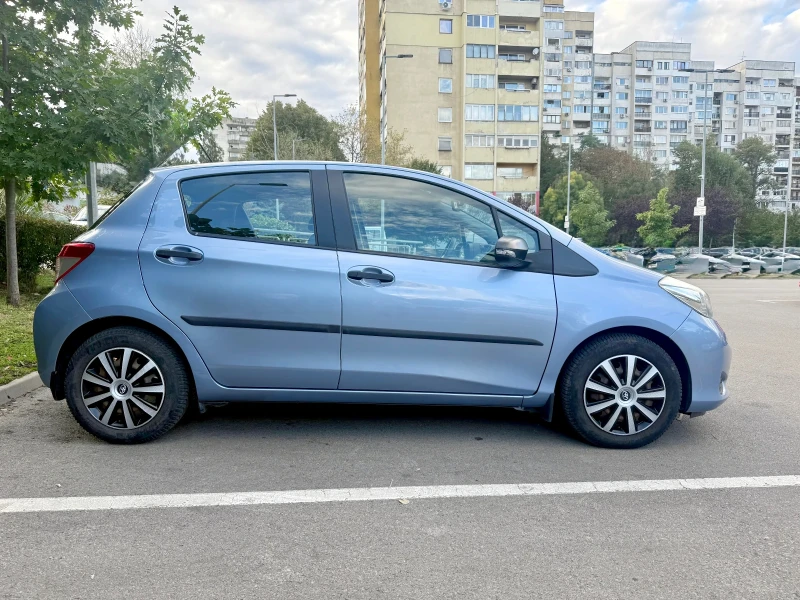 Toyota Yaris 1.33 DUAL VVT-i, снимка 4 - Автомобили и джипове - 51954793