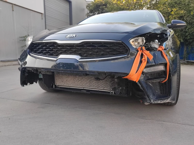 Kia Forte EX, снимка 14 - Автомобили и джипове - 53182827