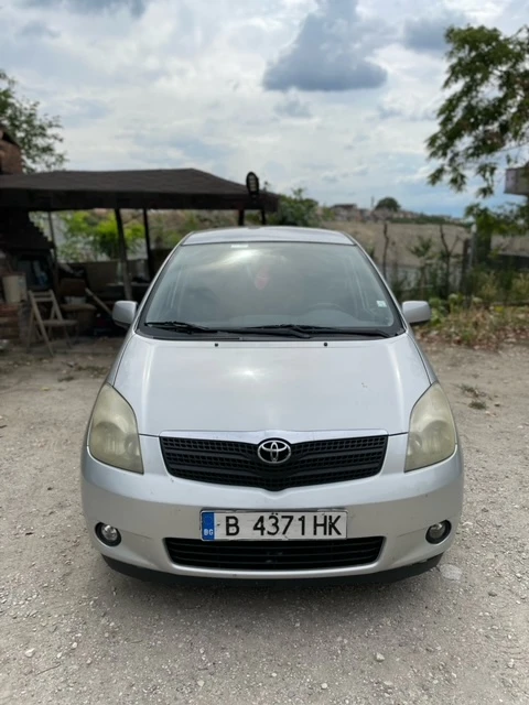 Toyota Corolla verso 1.6 vvt, снимка 17 - Автомобили и джипове - 48605775