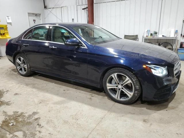 Mercedes-Benz E 300 4MATIC - изображение 3