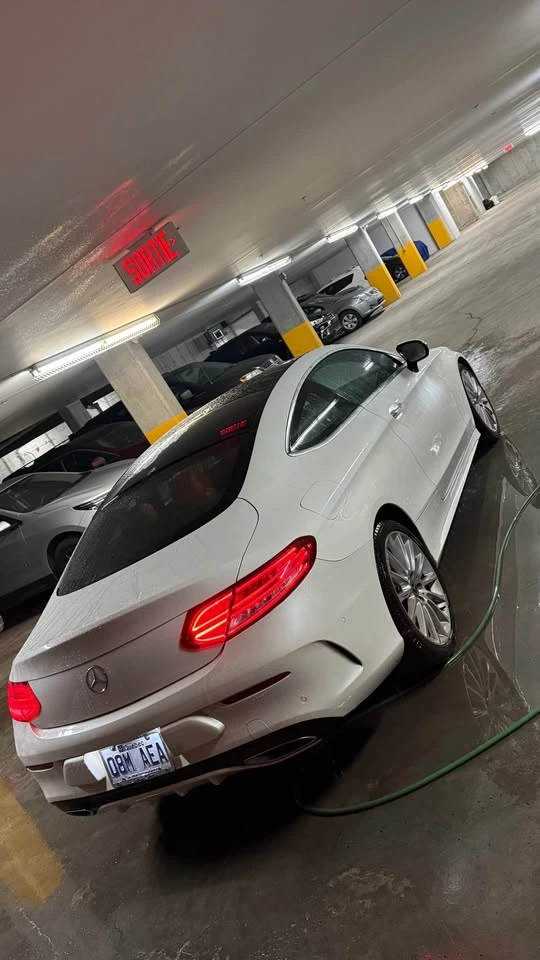 Mercedes-Benz C 300 С РЕГИСТРАЦИЯ & АВТО КРЕДИТ, снимка 11 - Автомобили и джипове - 53609516