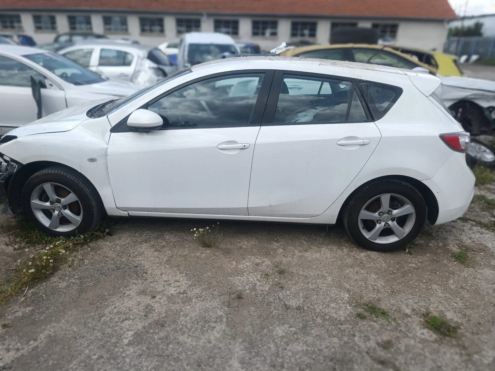 Mazda 3 1.6, снимка 1