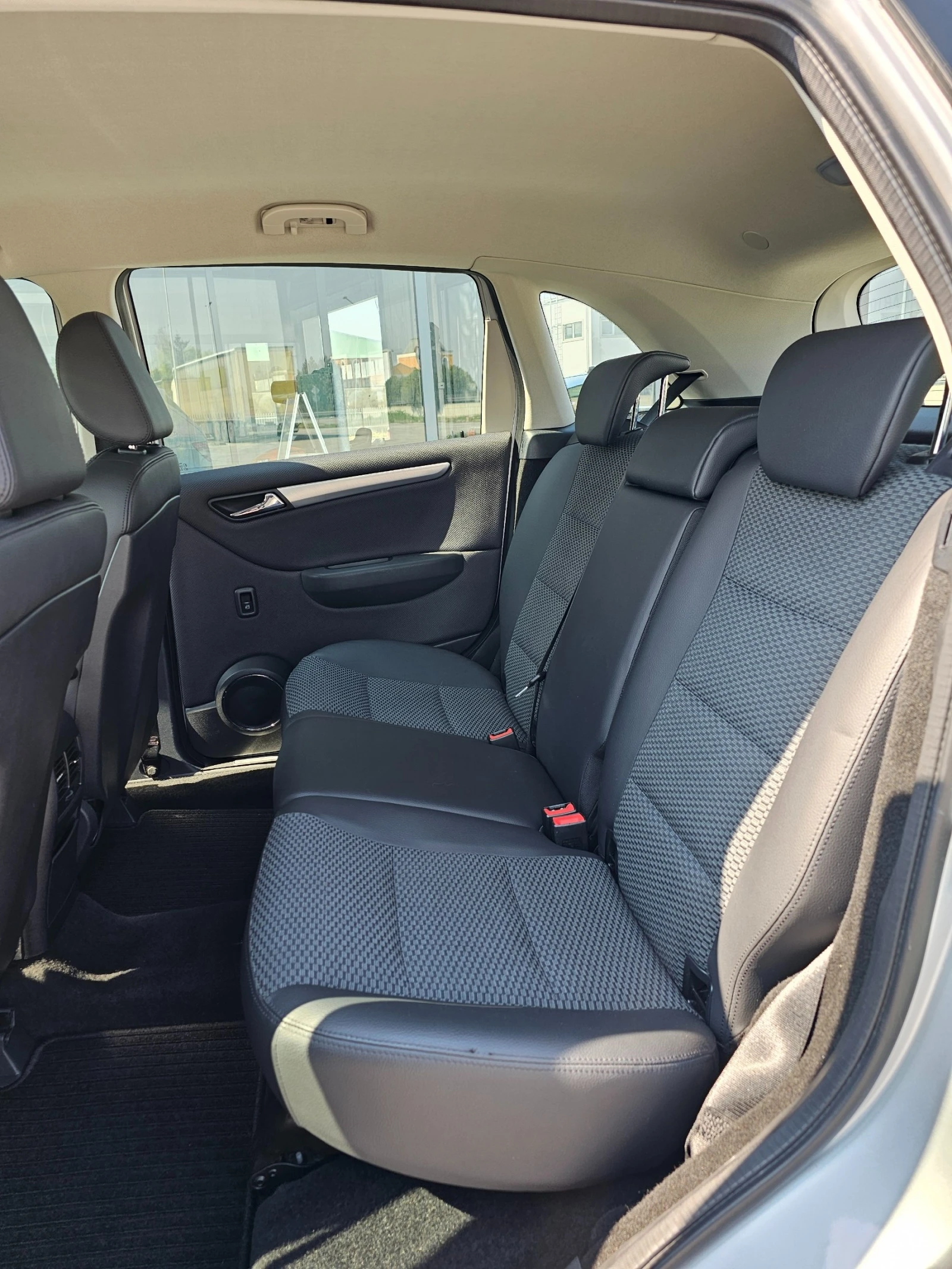 Mercedes-Benz B 200 Sport Paket Comand PDC | Mobile.bg   11