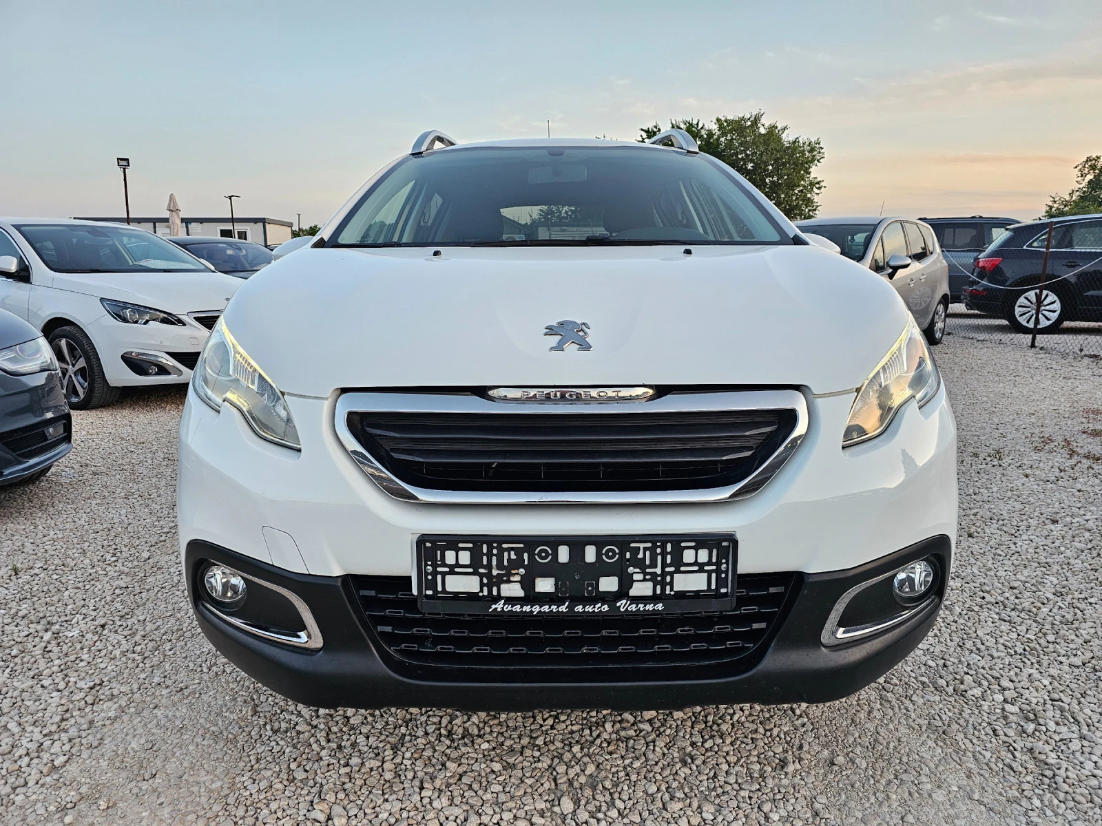 Peugeot 2008 1.4HDi, Allure - изображение 2