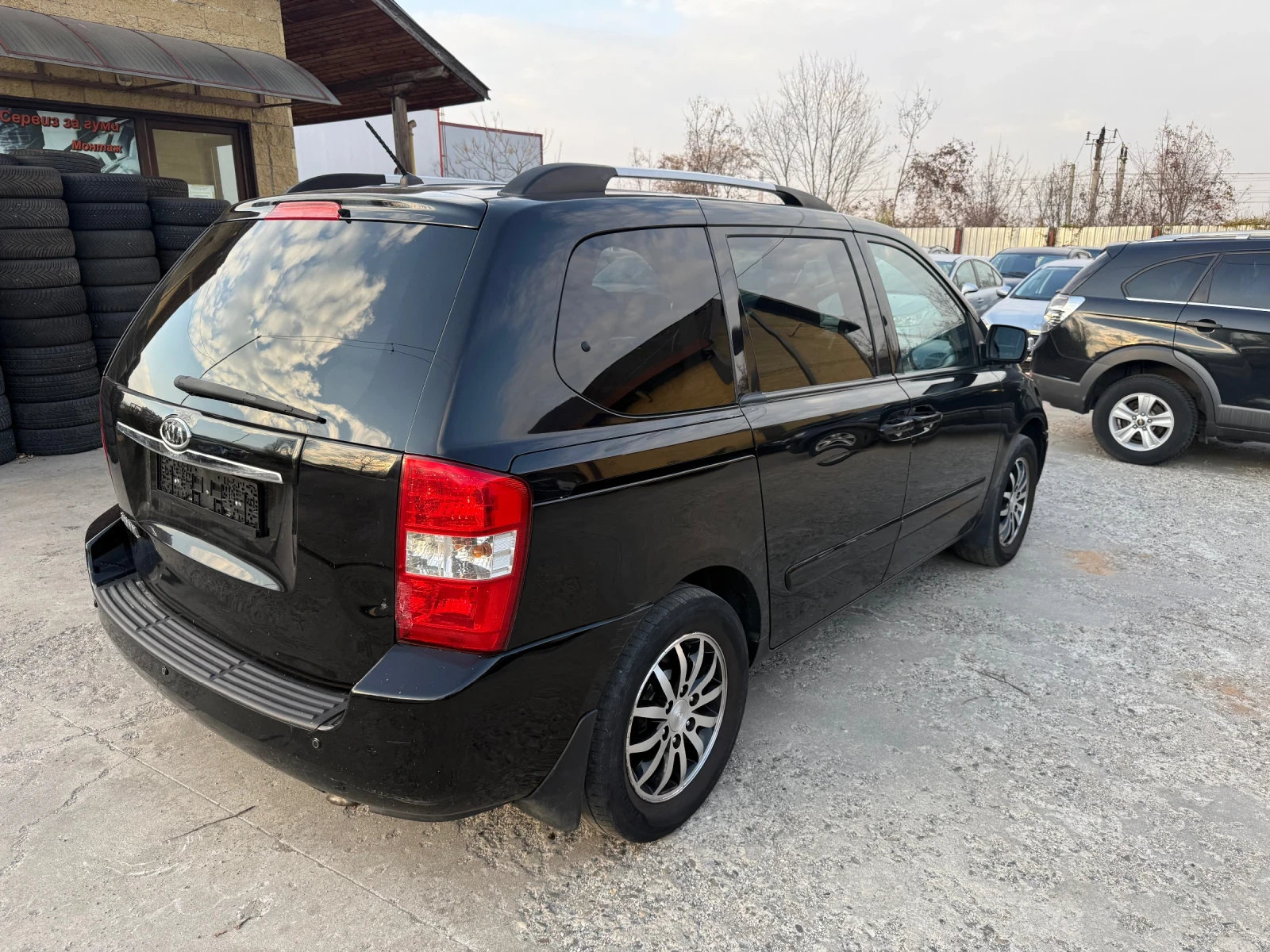 Kia Carnival 2.2 CRDI 194кс. 7местс вс. екстри - изображение 7