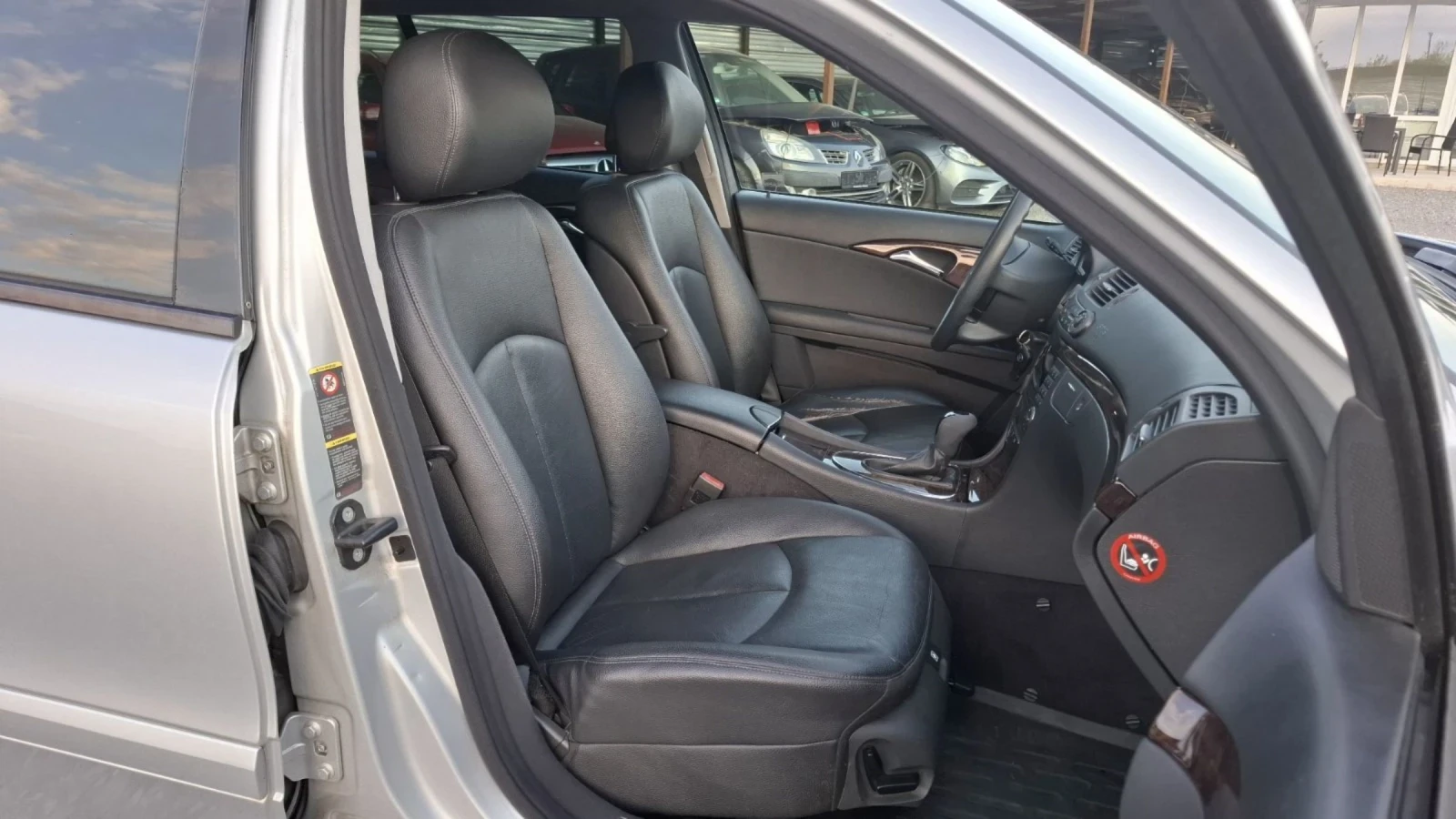 Mercedes-Benz E 200 ����/NAVI/AUTOMATIK | Mobile.bg � ����������� 14