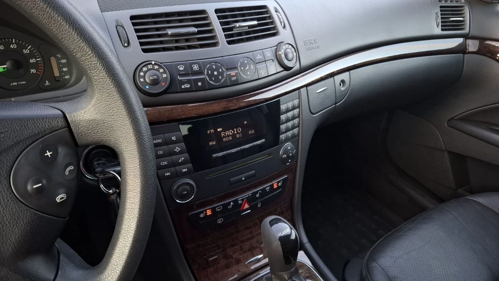Mercedes-Benz E 200 ����/NAVI/AUTOMATIK | Mobile.bg � ����������� 13