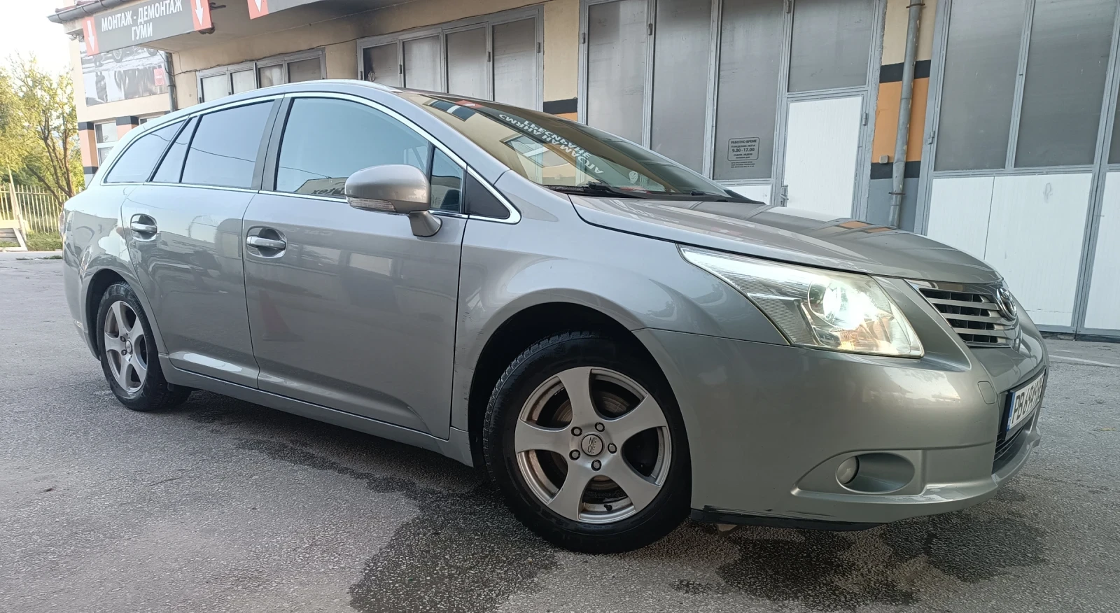 Toyota Avensis  - изображение 8