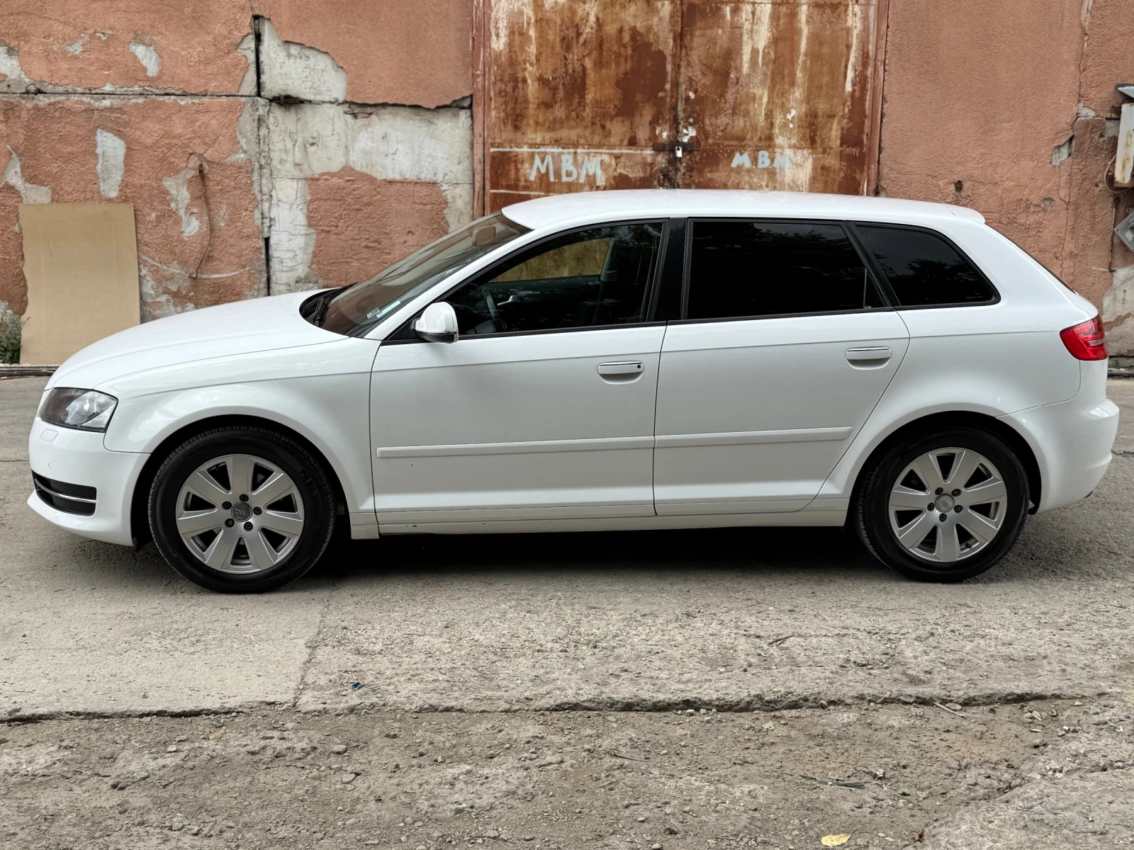 Audi A3 Sportback - изображение 5