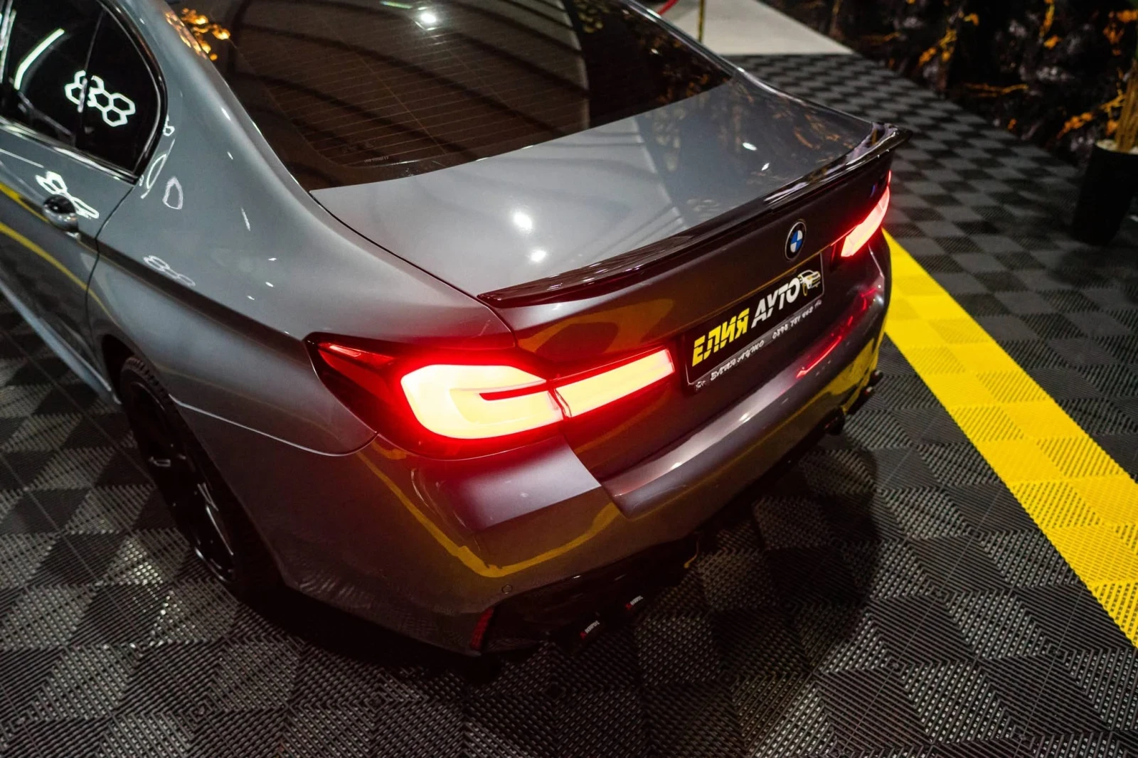 BMW 530 D XDRIVE FACELIFT FULL M PACK ЛИЗИНГ 100% - изображение 6