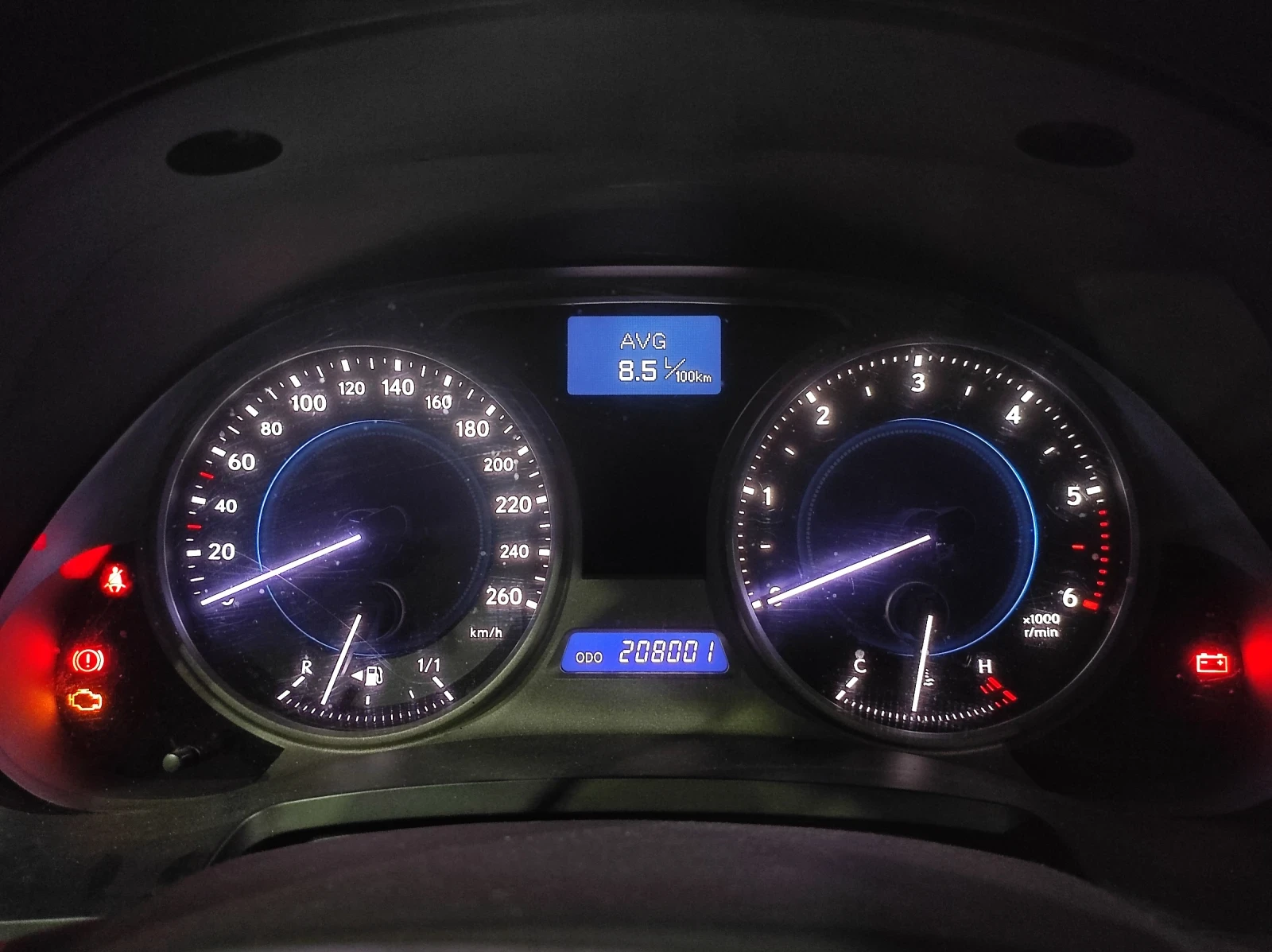 Lexus IS 220d | Mobile.bg � ����������� 5