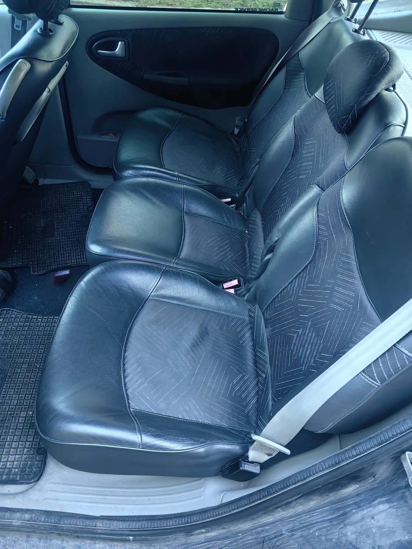 Renault Scenic 1.9dti, снимка 5 - Автомобили и джипове - 53801659