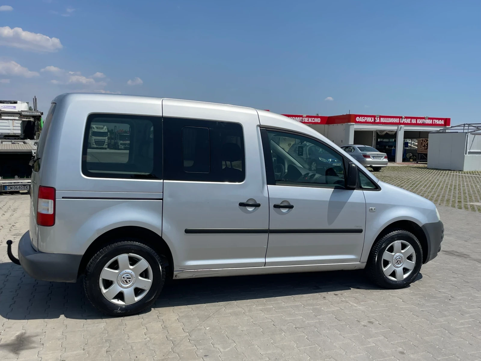 VW Caddy, снимка 4 - Автомобили и джипове - 53889988