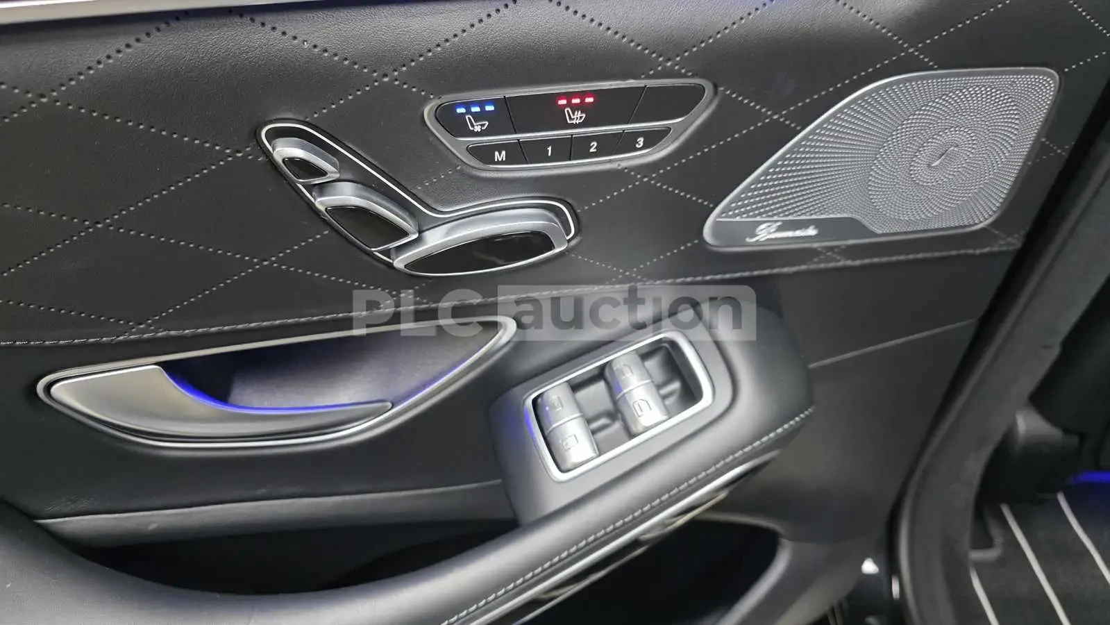 Mercedes-Benz S 63 AMG 4MATIC* DISTRONIC* BURMESTER* ОБДУХВАНЕ* МАСАЖ* , снимка 9 - Автомобили и джипове - 54567665