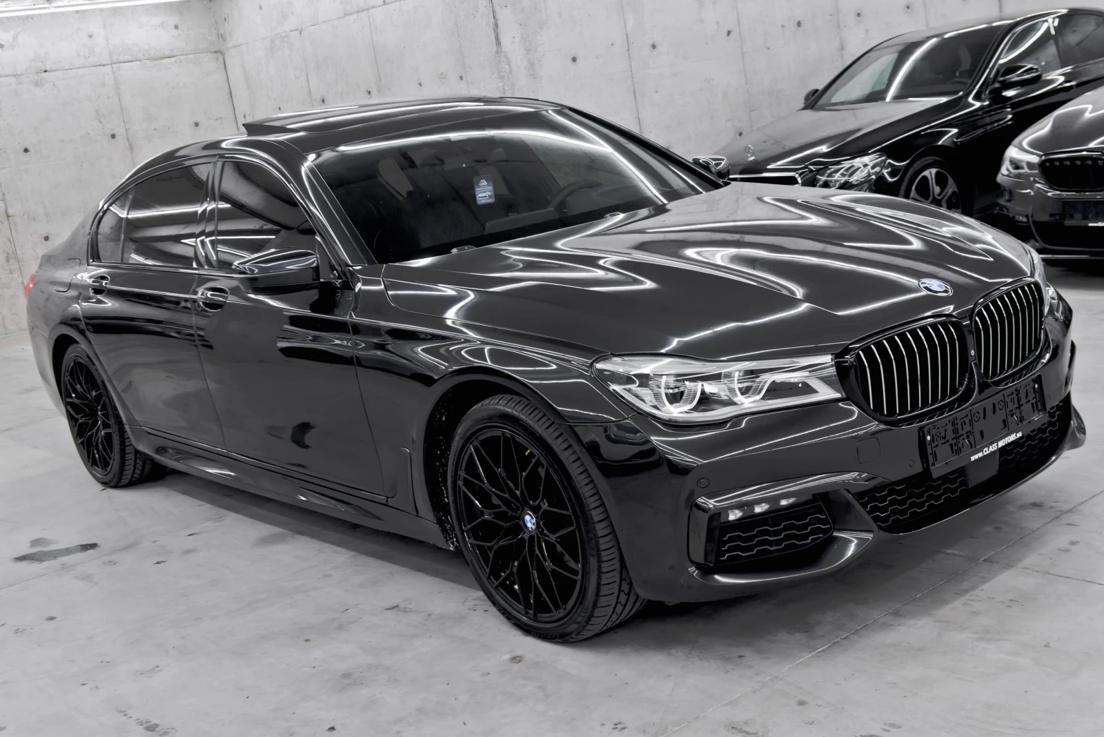 BMW 750 Long 3TV M paket, снимка 3 - Автомобили и джипове - 54717201