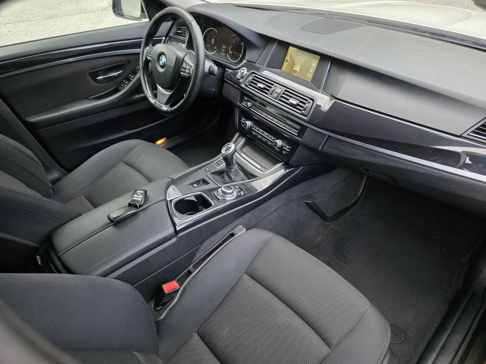 BMW 520 F 11, снимка 14 - Автомобили и джипове - 54896394