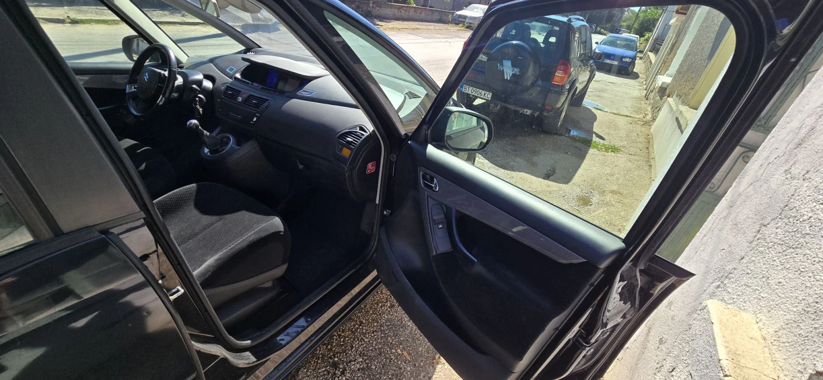 Citroen C4 Picasso 1.6 109 кс хдй, снимка 6 - Автомобили и джипове - 55148500