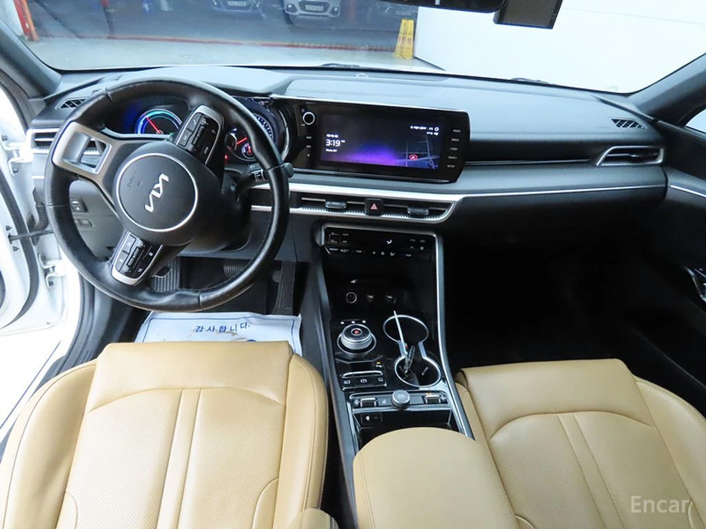 Kia K5 2.0 Hybrid Prestige* ПОДГРЕВ* ОБДУХВАНЕ* DISTRONIC, снимка 7 - Автомобили и джипове - 55309587