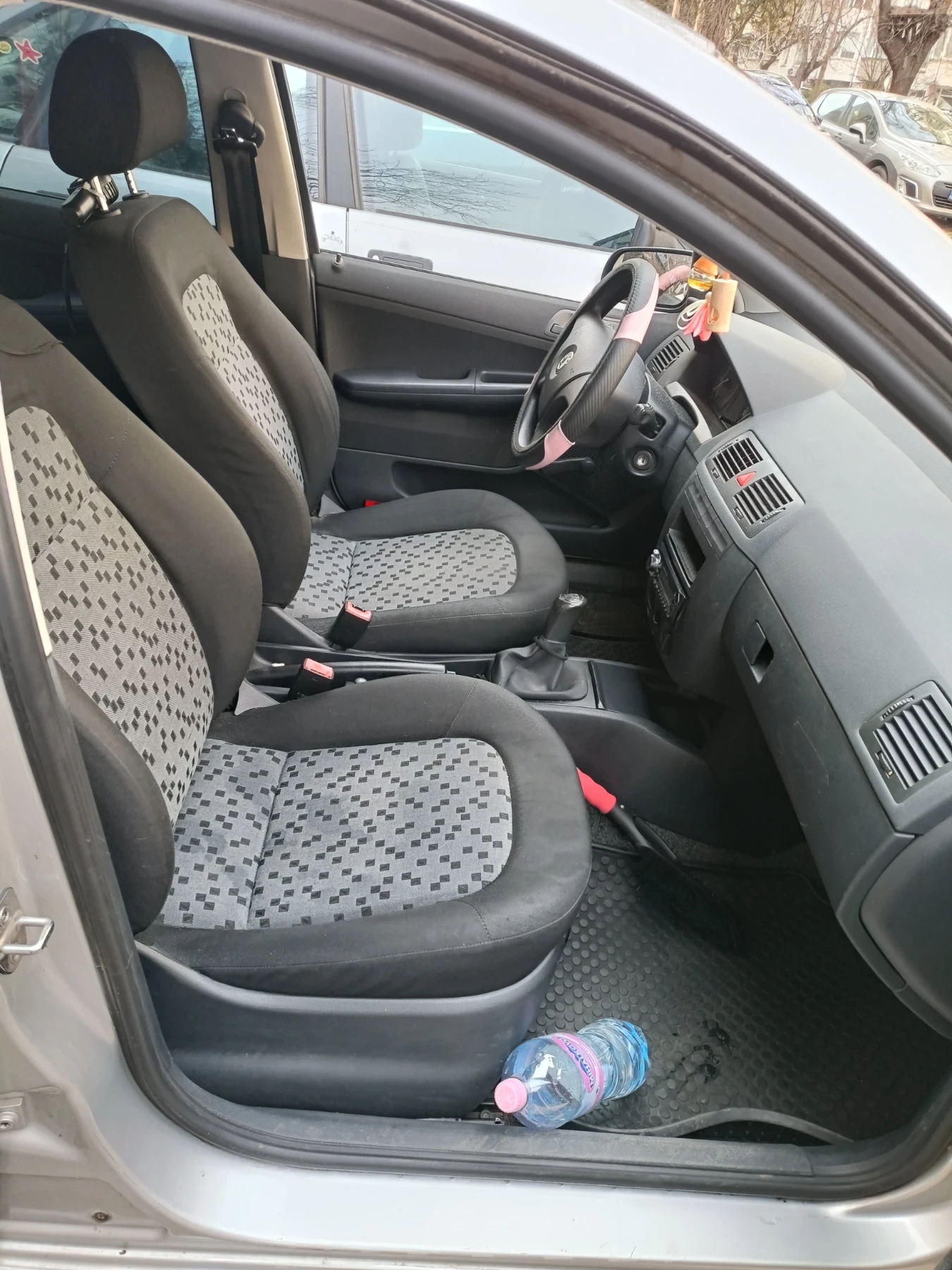 Skoda Fabia, снимка 8 - Автомобили и джипове - 55379506