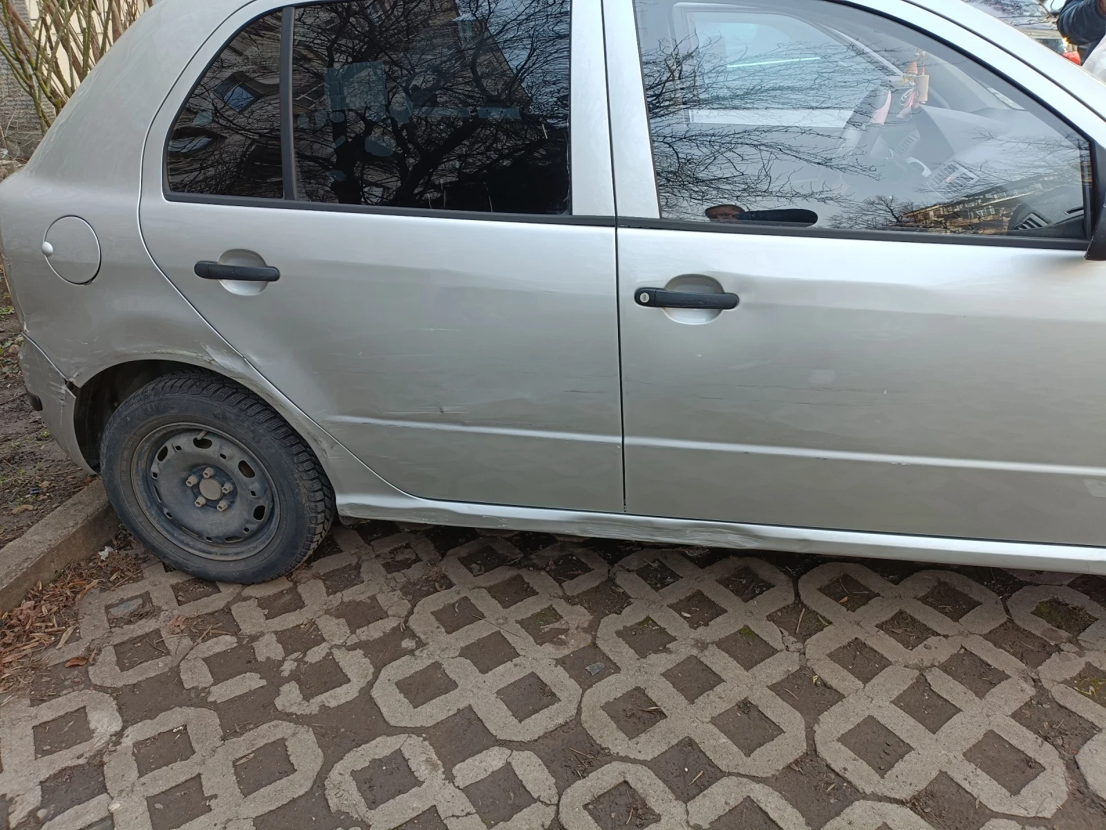 Skoda Fabia, снимка 4 - Автомобили и джипове - 55379506