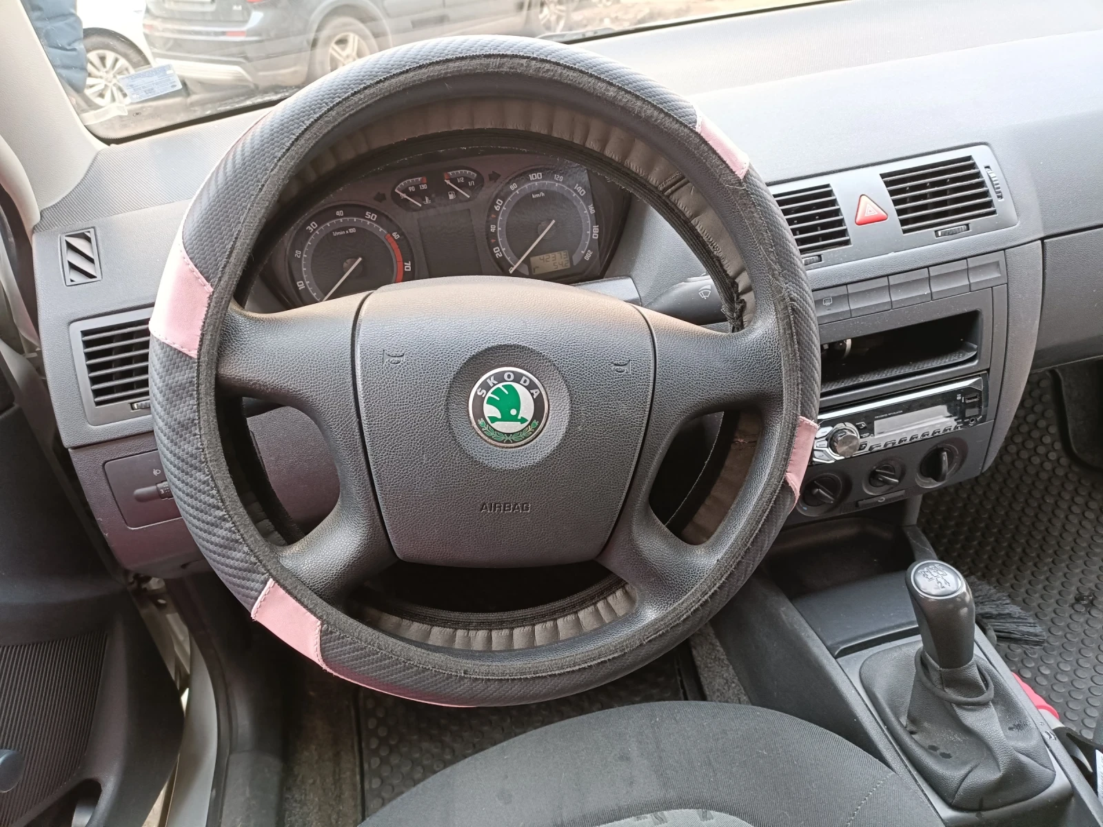 Skoda Fabia, снимка 7 - Автомобили и джипове - 55379506