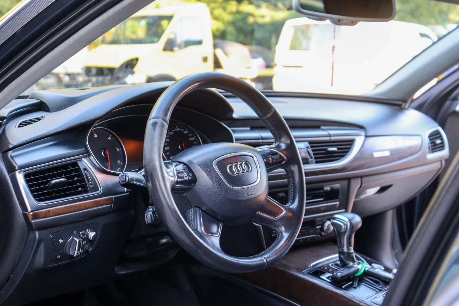 Audi A6 3.0TDIQuattroHuPDictLaneBose, снимка 11 - Автомобили и джипове - 55617191