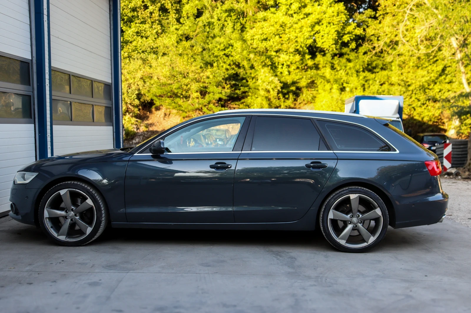 Audi A6 3.0TDIQuattroHuPDictLaneBose, снимка 5 - Автомобили и джипове - 55617191