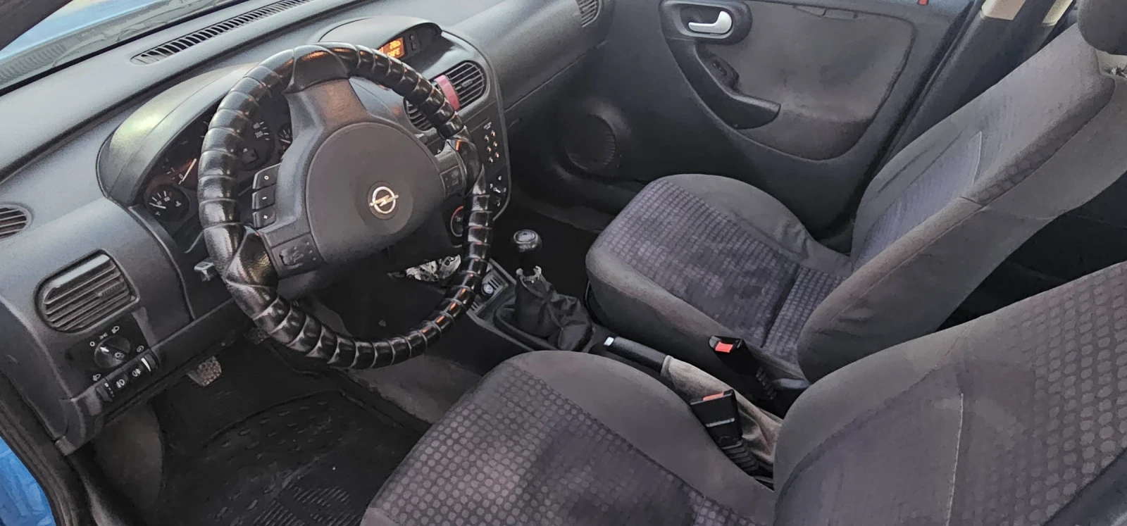 Opel Corsa, снимка 4 - Автомобили и джипове - 55870148