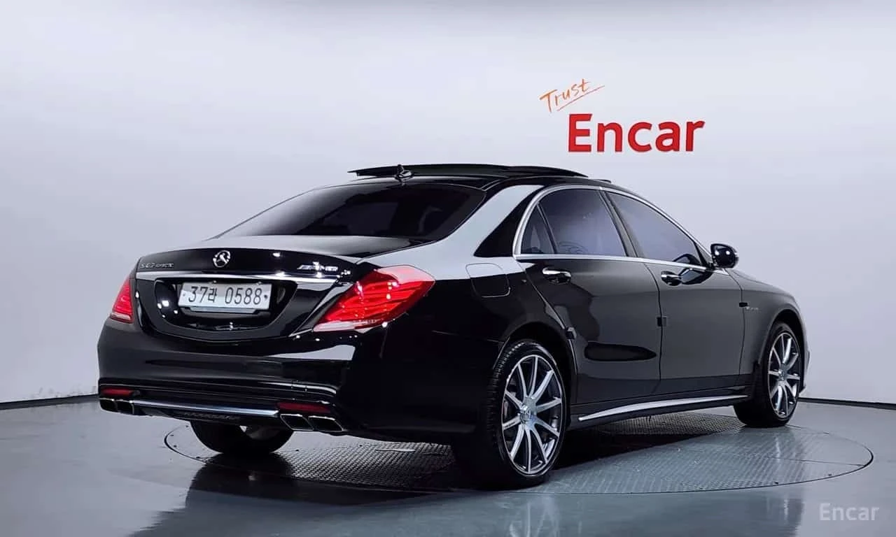 Mercedes-Benz S 63 AMG * S63 4MATIC * АВТОКРЕДИТ БЕЗ ПЪРВОНАЧАЛНА ВНОСКА*, снимка 2 - Автомобили и джипове - 56198395