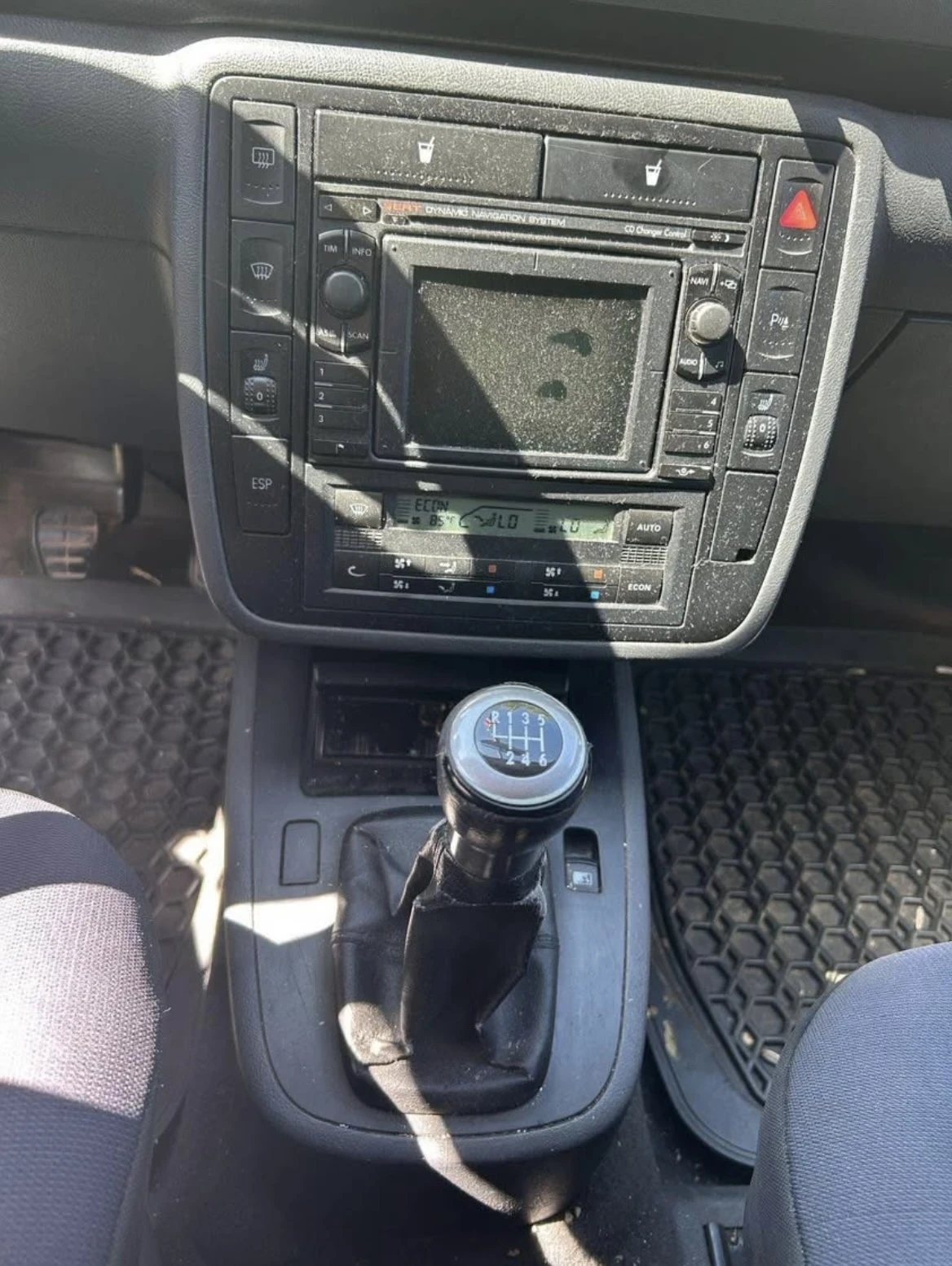 Seat Alhambra 1.9 TD?, снимка 10 - Автомобили и джипове - 56260719