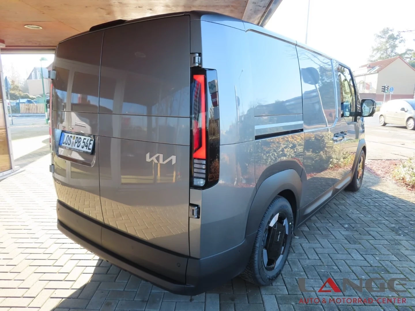 Kia PV5 CARGO ELITE 71.2kWh L2H1 360* !WARRANTY!, снимка 4 - Автомобили и джипове - 56305665