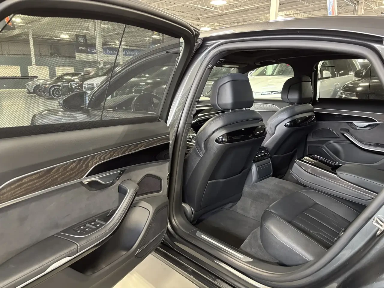 Audi A8 L | S line | CARFAX ������� | 2022 | 77 113 �� | Mobile.bg � ����������� 11