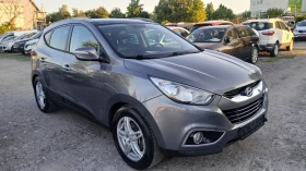 Hyundai IX35 2.0 CRDI.AVTOMAT, KOJA, PANORAMA, 184KC, 4×4., снимка 2