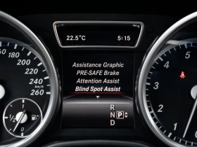 Mercedes-Benz GL 550 4MATIC* AMG* HARMAN* ОБДУХ* 360* ПАНО* КРАЙНА ЦЕНА, снимка 6