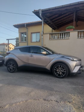 Toyota C-HR 1.8 Hibrid, снимка 4