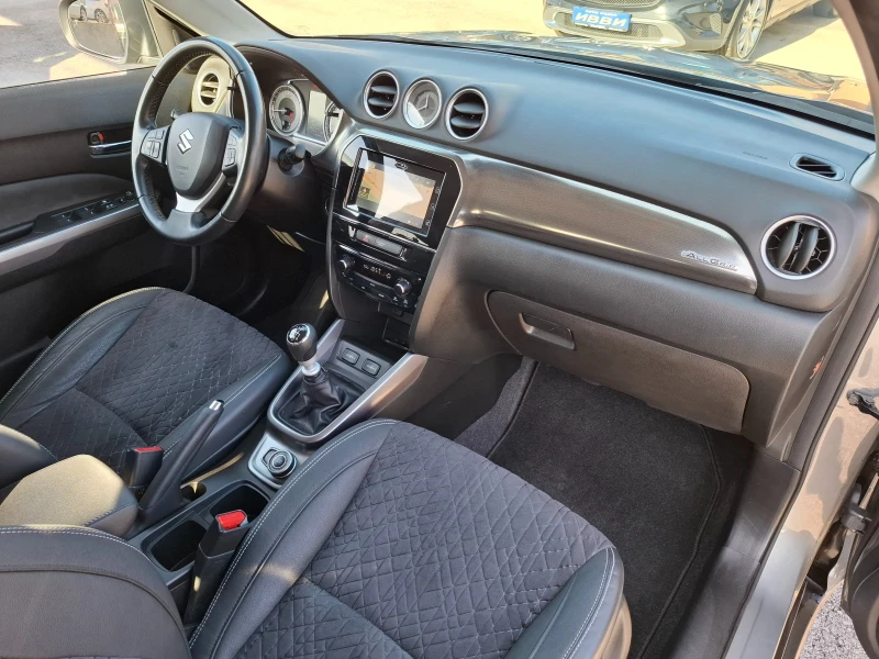 Suzuki Vitara 1.4 GLX/HYBRID-48V/ALL-GRIP/FULL, снимка 11 - Автомобили и джипове - 46372794