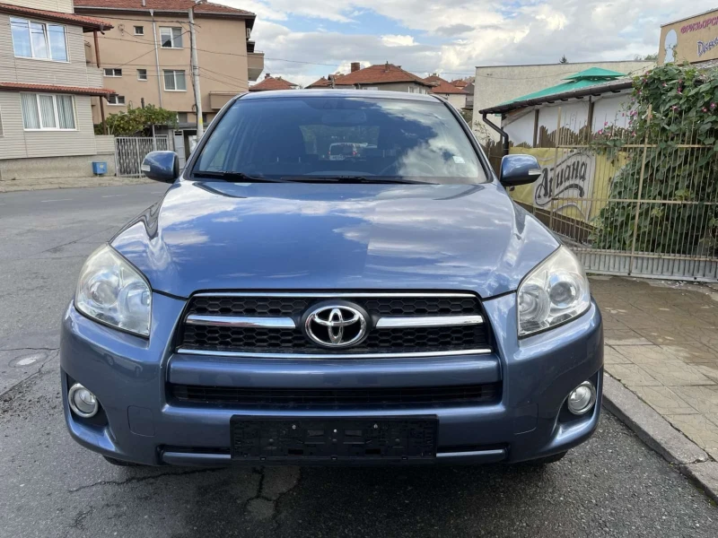 Toyota Rav4 2.0 4х4 бензин 6 скорости 158 к.с., снимка 2 - Автомобили и джипове - 48605999