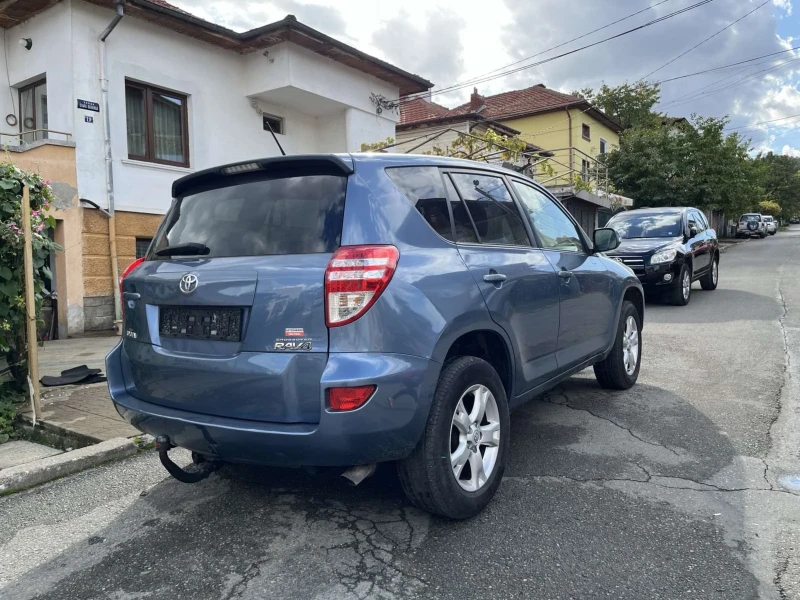 Toyota Rav4 2.0 4х4 бензин 6 скорости 158 к.с., снимка 9 - Автомобили и джипове - 48605999