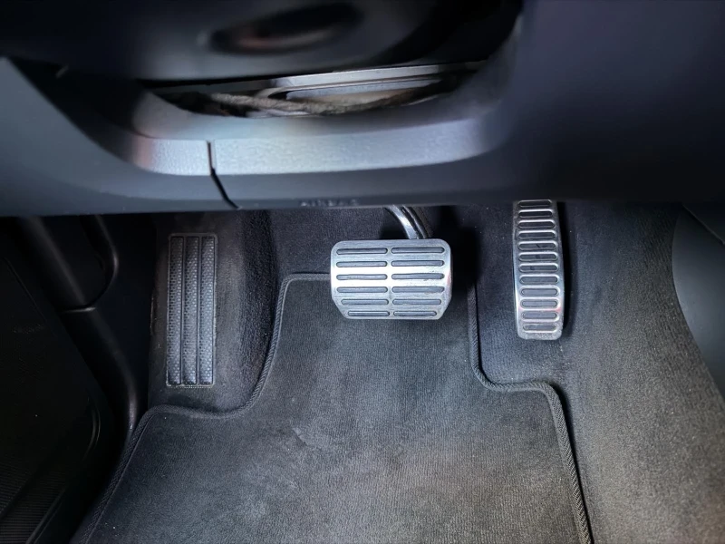 VW Touareg, снимка 6 - Автомобили и джипове - 53115177