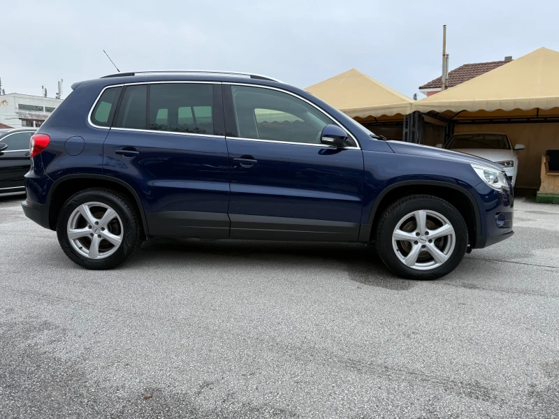 VW Tiguan 2.0TDI 4-MOTION FULL EXTRI !!! 100% РЕАЛНИ КМ !!!!, снимка 4 - Автомобили и джипове - 53275483