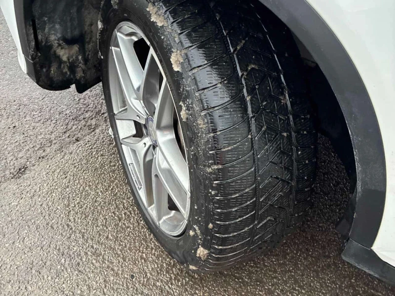 Mercedes-Benz GLC 300 * BURMESTER* PANORAMA* , снимка 14 - Автомобили и джипове - 53523129