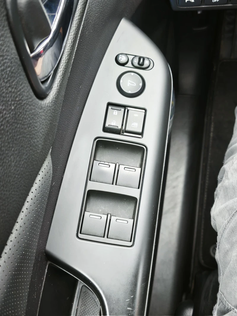 Honda Cr-v, снимка 14 - Автомобили и джипове - 53581069