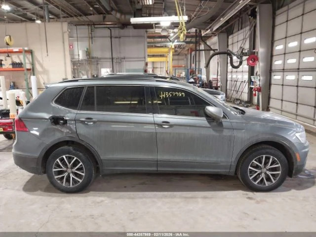 VW Tiguan * KEYLESS* КОЖА* КАМЕРА* ПОДГРЕВ* ПАНО* , снимка 7 - Автомобили и джипове - 54028561