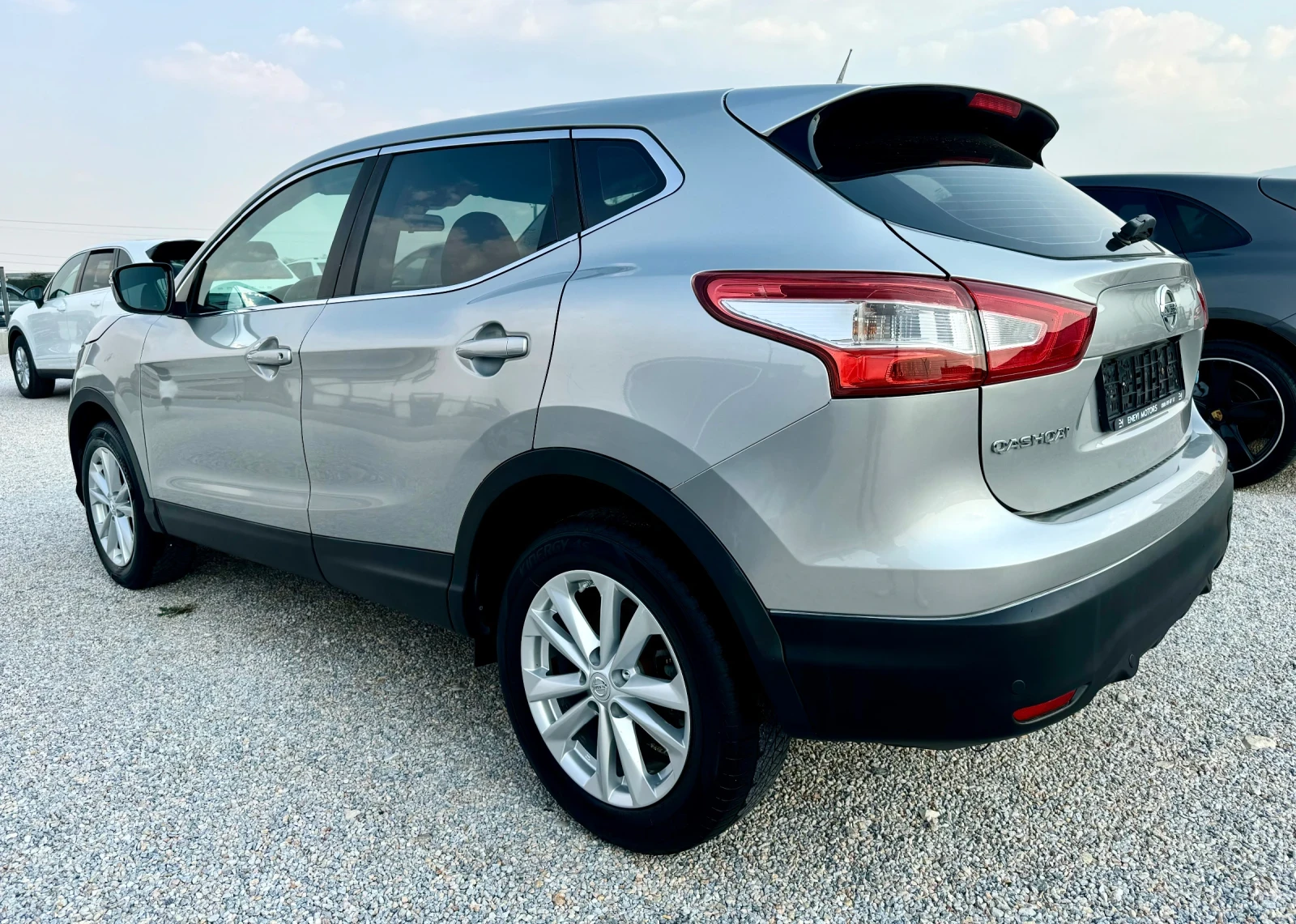 Nissan Qashqai 1.5DCI - изображение 4