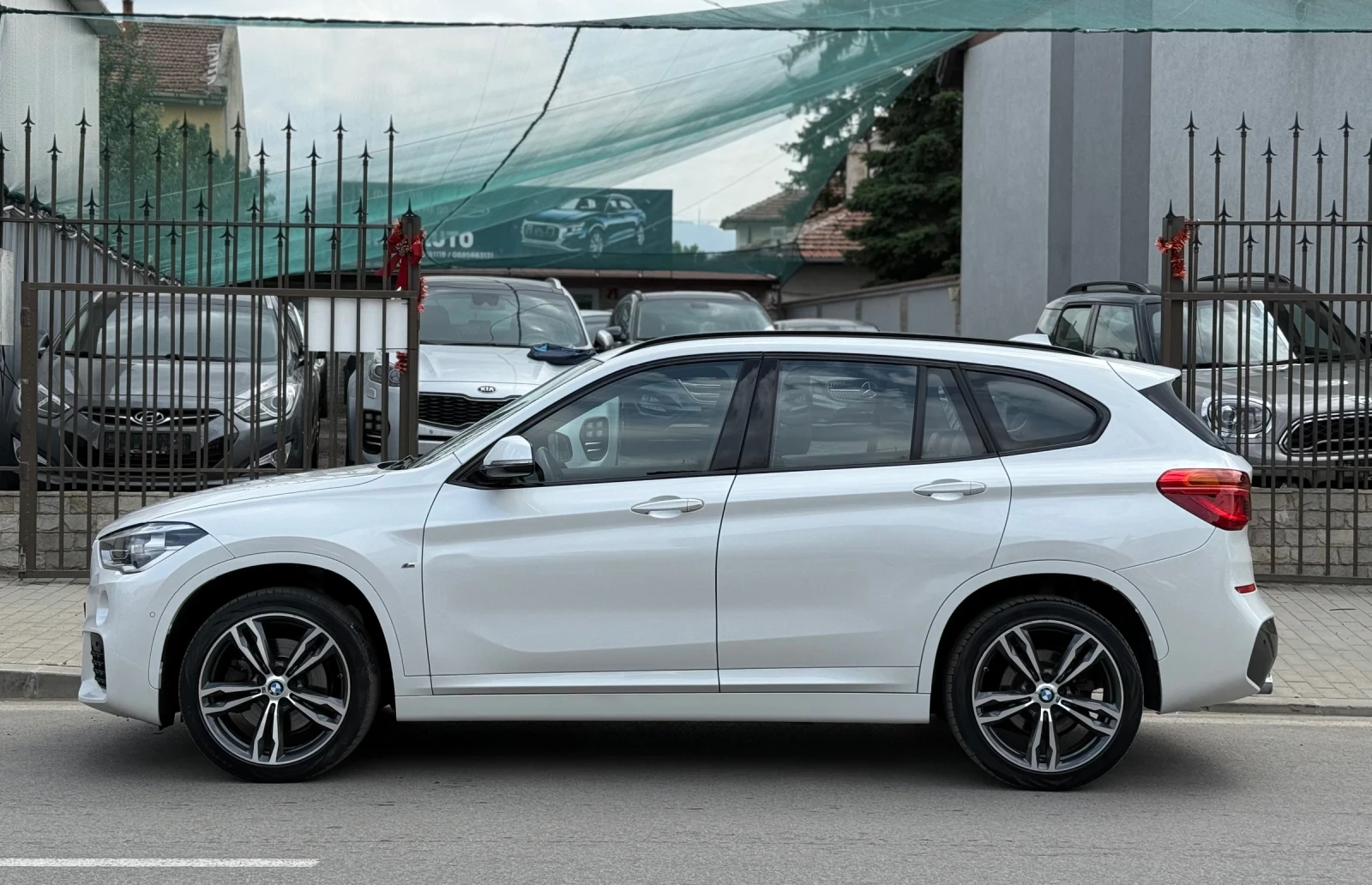 BMW X1 X Drive 2.5D M-Packet Внос Швейцария - изображение 3